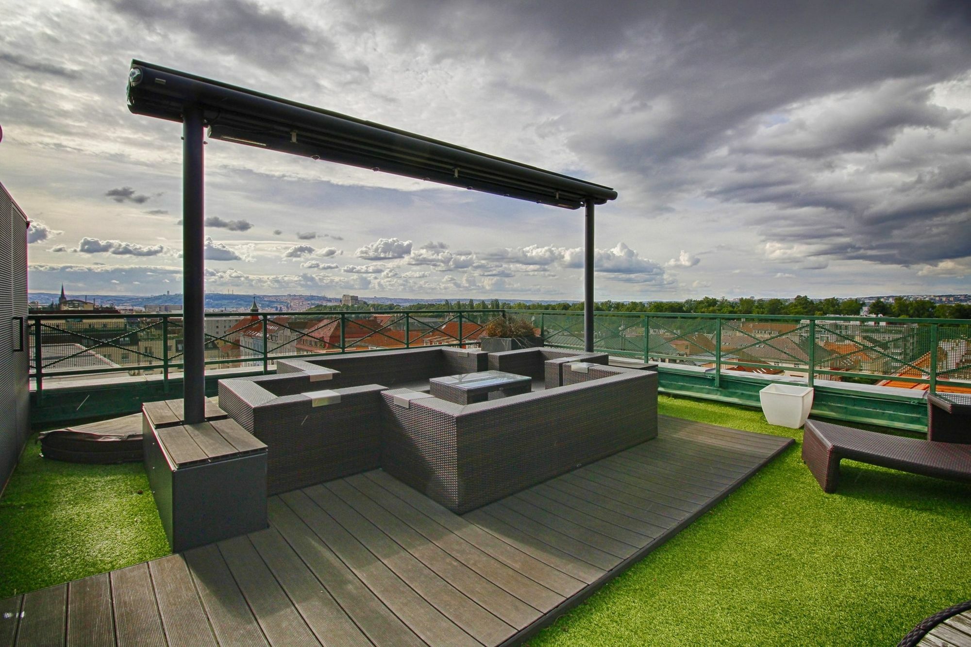 Panoramic Roof Terrace&jacuzzi